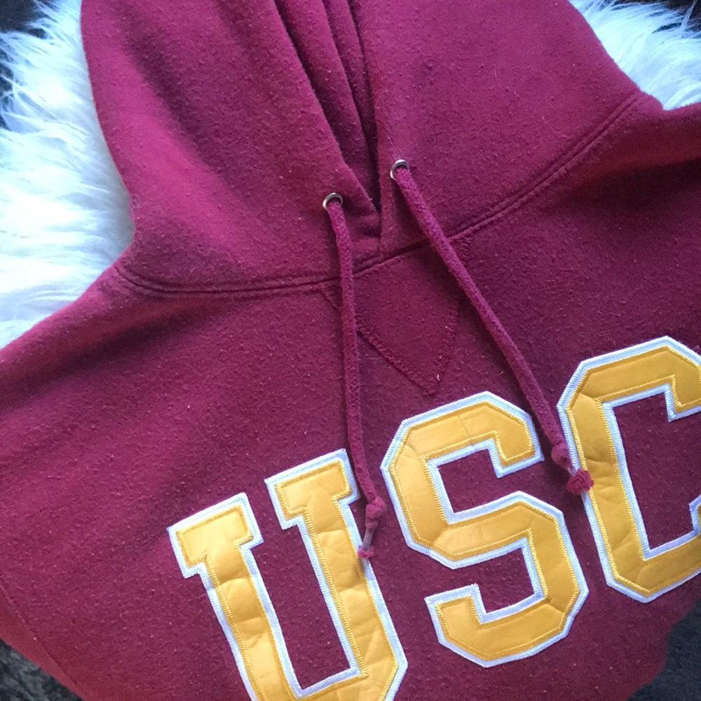 USC sweatshirt